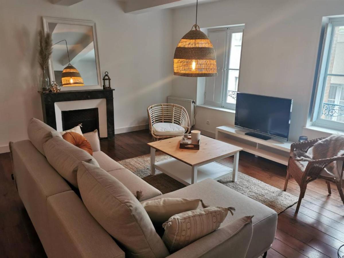 Santocha : Appartement En Plein Coeur De Ville ! 卡尔卡松 外观 照片