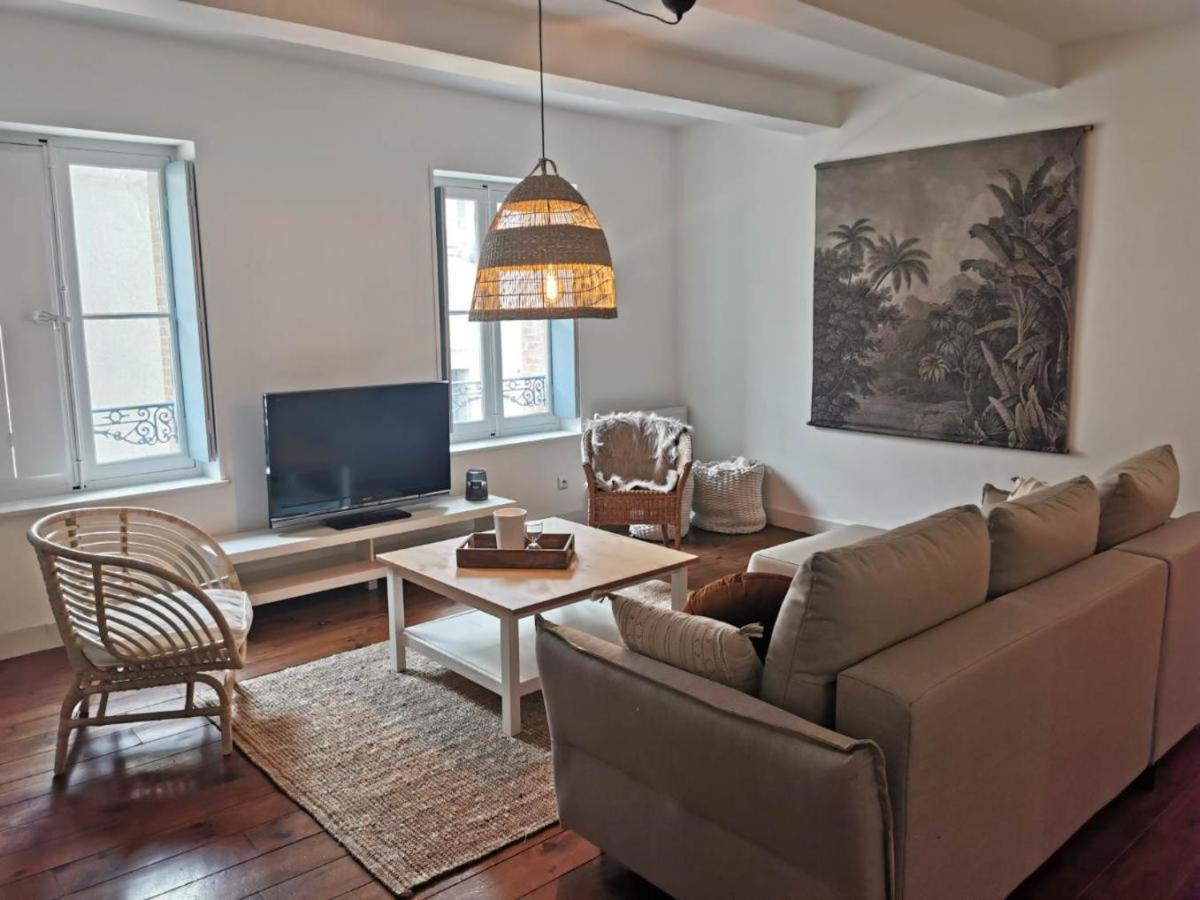 Santocha : Appartement En Plein Coeur De Ville ! 卡尔卡松 外观 照片