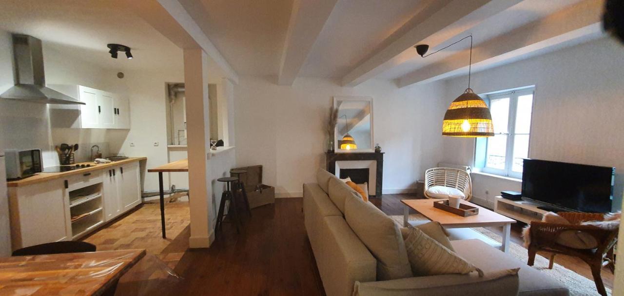 Santocha : Appartement En Plein Coeur De Ville ! 卡尔卡松 外观 照片