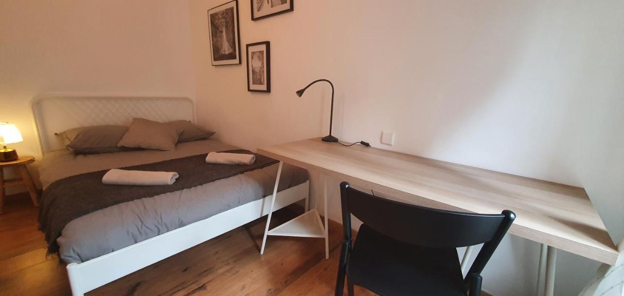 Santocha : Appartement En Plein Coeur De Ville ! 卡尔卡松 外观 照片