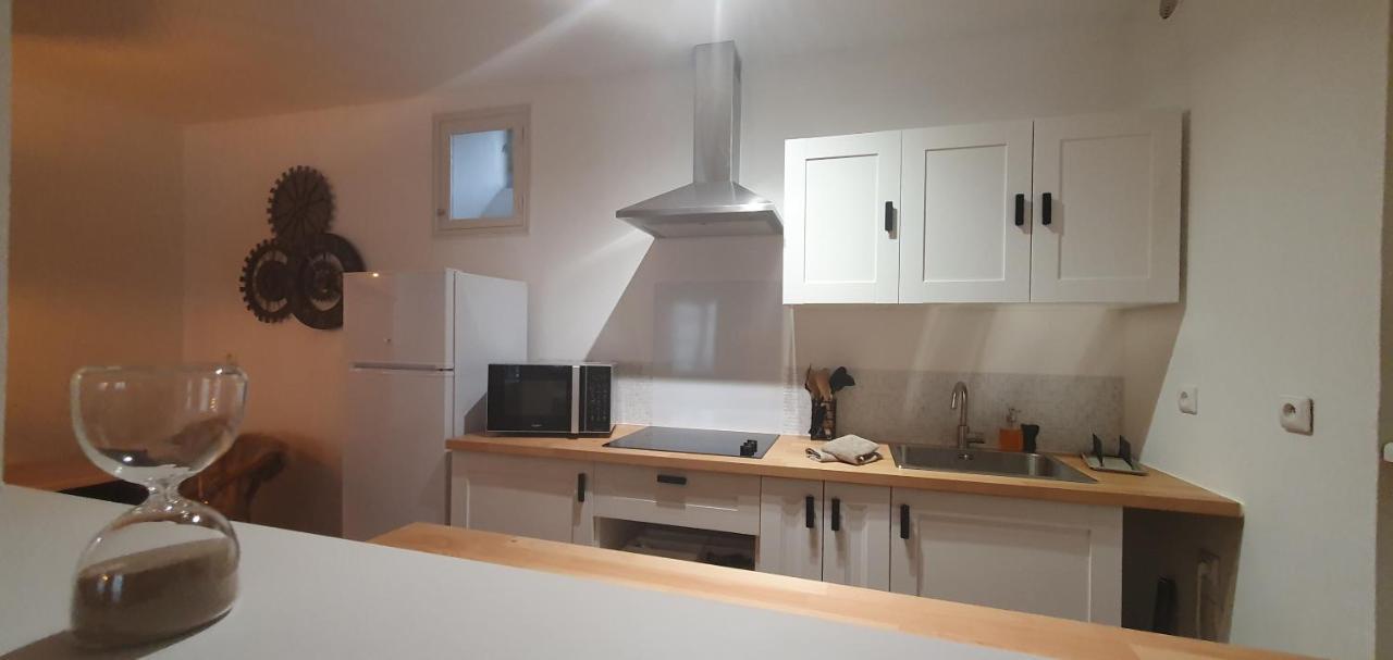 Santocha : Appartement En Plein Coeur De Ville ! 卡尔卡松 外观 照片